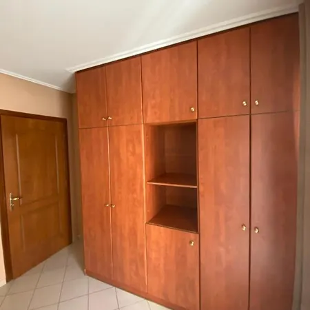 Apartment Loutraki *